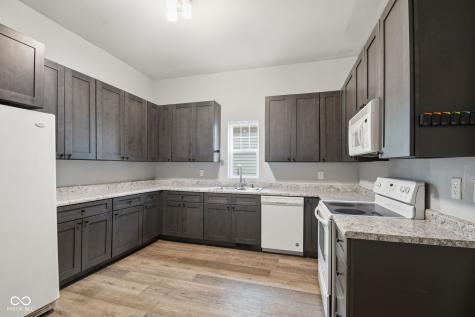 813 Cottage Avenue Columbus IN 47201