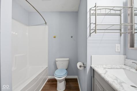 813 Cottage Avenue Columbus IN 47201