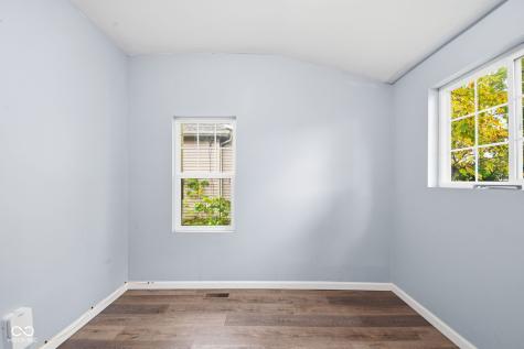 813 Cottage Avenue Columbus IN 47201