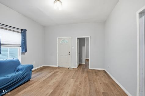 813 Cottage Avenue Columbus IN 47201