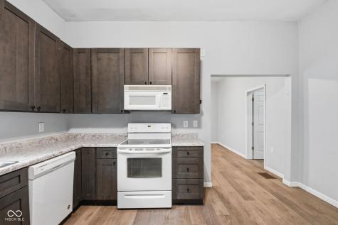 813 Cottage Avenue Columbus IN 47201