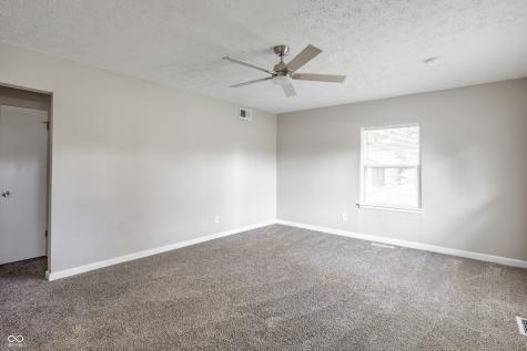 5927 E 23rd Street Indianapolis IN 46218