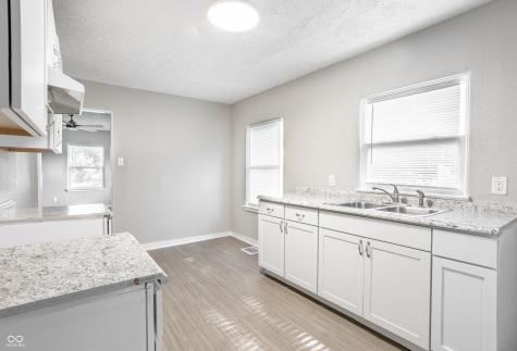 5927 E 23rd Street Indianapolis IN 46218