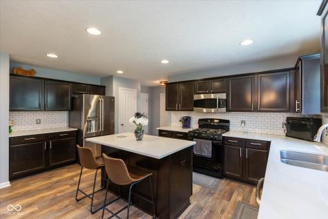 1225 Old Vines Trail Greenwood IN 46143