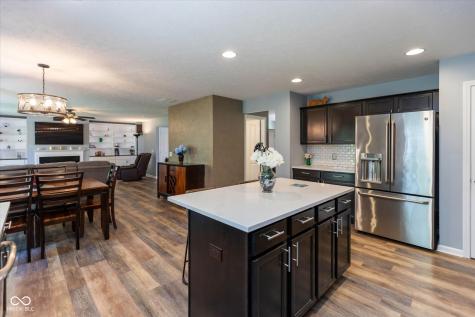 1225 Old Vines Trail Greenwood IN 46143