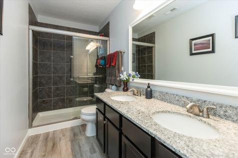 1225 Old Vines Trail Greenwood IN 46143
