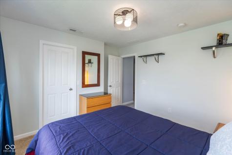 1225 Old Vines Trail Greenwood IN 46143