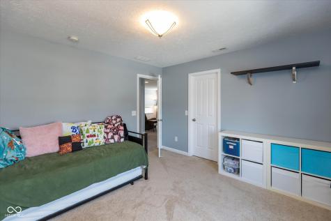 1225 Old Vines Trail Greenwood IN 46143