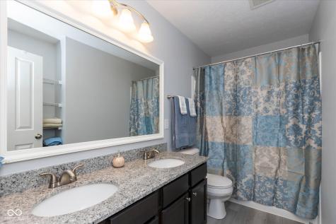 1225 Old Vines Trail Greenwood IN 46143