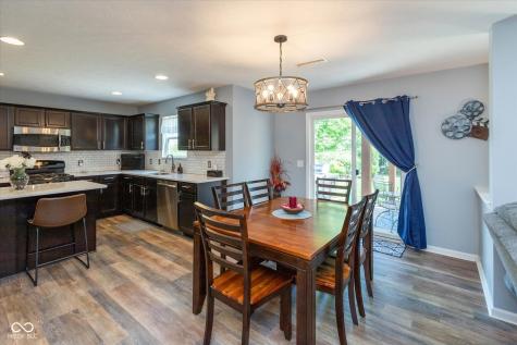 1225 Old Vines Trail Greenwood IN 46143