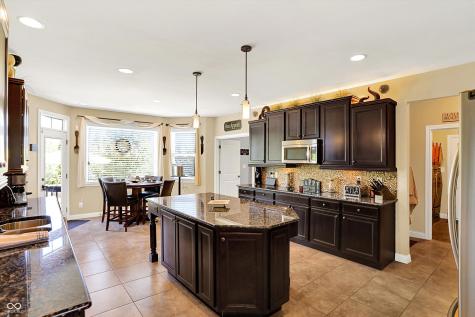 3176 Tecumseh Way Bargersville IN 46106