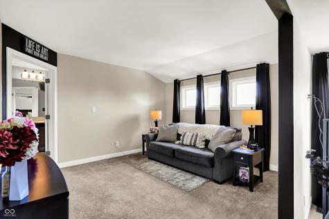 3176 Tecumseh Way Bargersville IN 46106