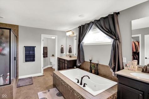 3176 Tecumseh Way Bargersville IN 46106