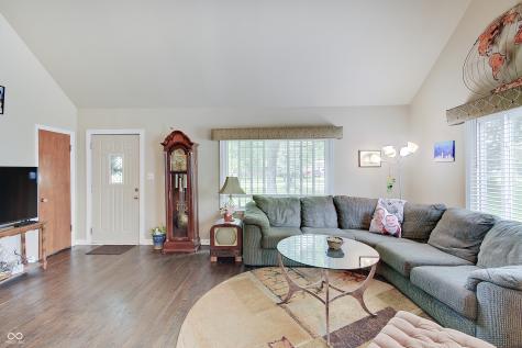 6107 Homestead Drive Indianapolis IN 46227