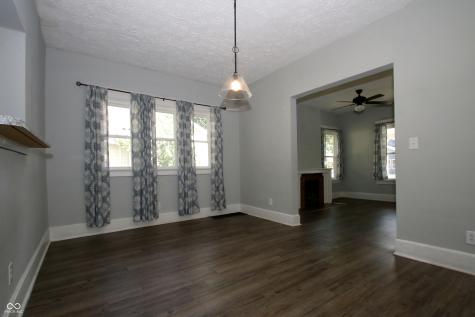 56 Central Avenue Franklin IN 46131