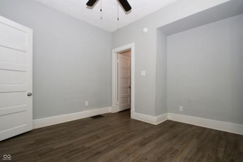 56 Central Avenue Franklin IN 46131