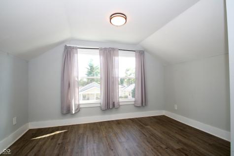 56 Central Avenue Franklin IN 46131