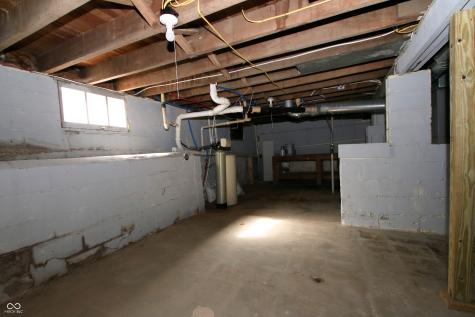 56 Central Avenue Franklin IN 46131