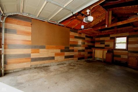 56 Central Avenue Franklin IN 46131