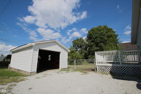 56 Central Avenue Franklin IN 46131