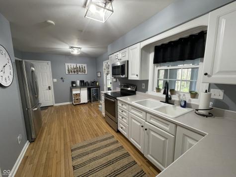 29 Point Lane Arcadia IN 46030