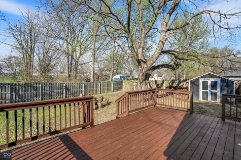 702 W Pierce Street Whitestown IN 46075
