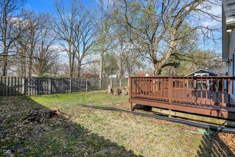 702 W Pierce Street Whitestown IN 46075