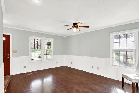 702 W Pierce Street Whitestown IN 46075