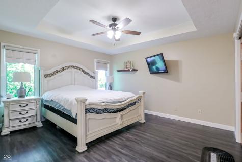 1159 Paris Drive Franklin IN 46131