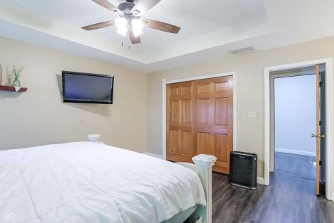 1159 Paris Drive Franklin IN 46131