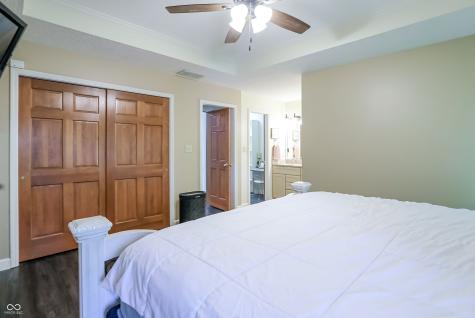 1159 Paris Drive Franklin IN 46131
