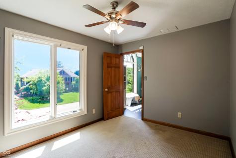1159 Paris Drive Franklin IN 46131