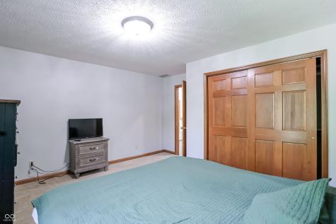 1159 Paris Drive Franklin IN 46131