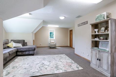 1159 Paris Drive Franklin IN 46131