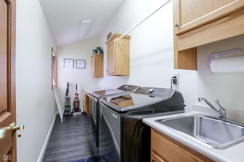 1159 Paris Drive Franklin IN 46131