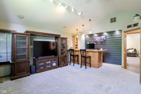 1159 Paris Drive Franklin IN 46131