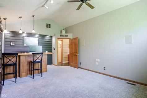 1159 Paris Drive Franklin IN 46131