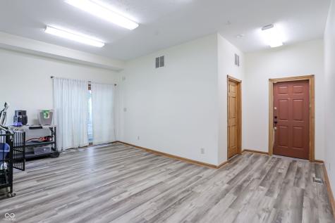 1159 Paris Drive Franklin IN 46131