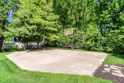 1159 Paris Drive Franklin IN 46131