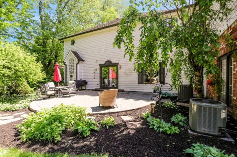1159 Paris Drive Franklin IN 46131