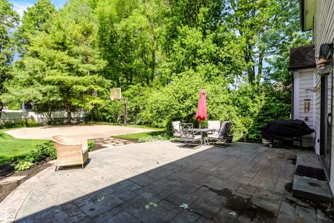 1159 Paris Drive Franklin IN 46131