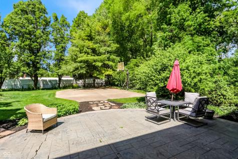 1159 Paris Drive Franklin IN 46131