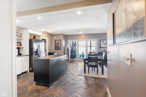 9398 W Mirror Road Columbus IN 47201