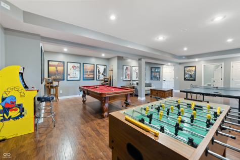 9398 W Mirror Road Columbus IN 47201