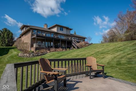 9398 W Mirror Road Columbus IN 47201