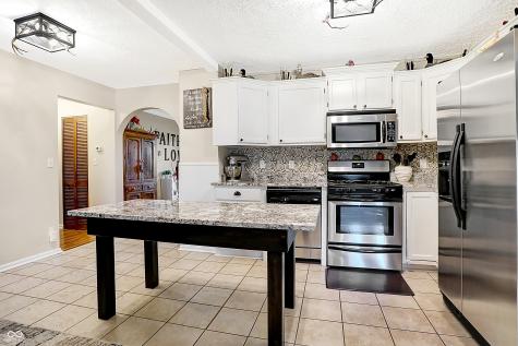 6165 E 122nd Street Carmel IN 46033