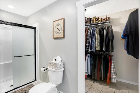 6165 E 122nd Street Carmel IN 46033