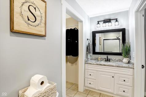 6165 E 122nd Street Carmel IN 46033