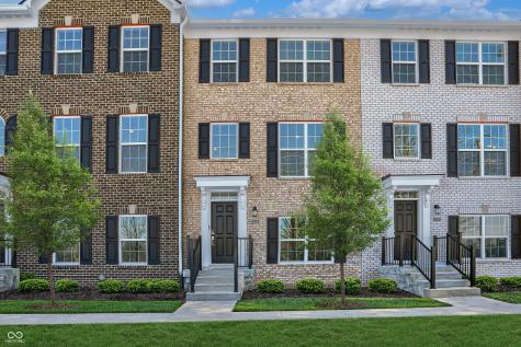 6634 Halsey Street Zionsville IN 46077