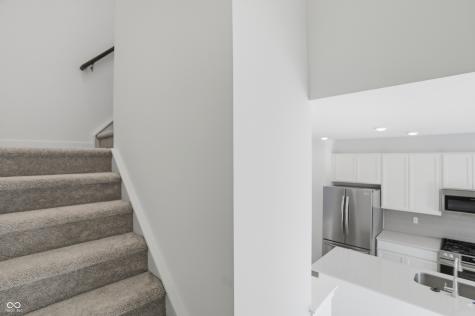 6634 Halsey Street Zionsville IN 46077